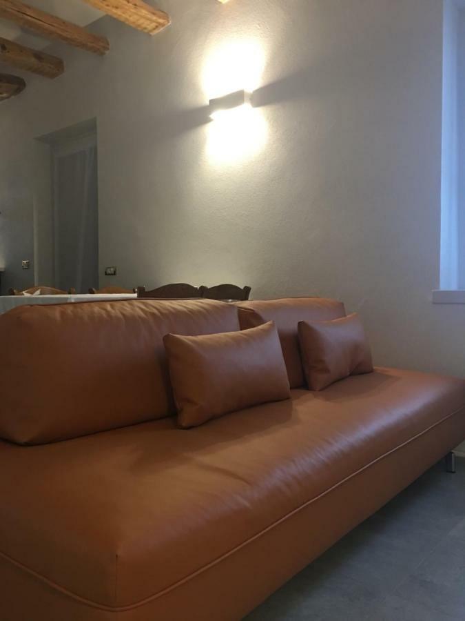 Millys Riva Apartments Buitenkant foto